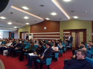 100_1933.jpg