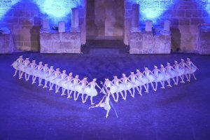 32-aspendos-festivali-kugu-golu-23.jpg