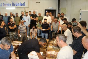 akdenizde-av-yasagi-kalkti-1-kilo-fiya-915387-271977.jpg