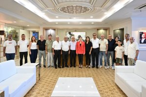 antalya-alevi-bilesenlerinden-baskan-vekili-ozdemire-destek-ziyareti-2.jpeg