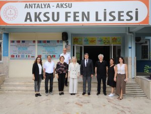 antalya-ilklerin-hekimleri-ogrenciler-953406-283053.jpg