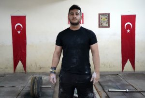 antalya-okul-salonundan-turkiye-sampiyo-836095-247795.jpg