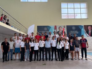 aw513726-10.jpg