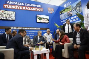 baskan-vekili-ozdemir-growtech-antalyanin-acilisina-katildi-3.JPG