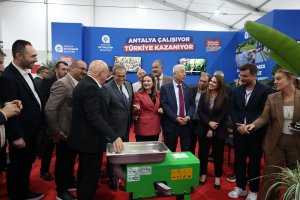 baskan-vekili-ozdemir-growtech-antalyanin-acilisina-katildi-9.JPG