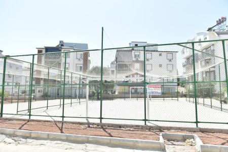 camlibel-mahallesine-basketbol-ve-futbol-sahasi-4.JPG