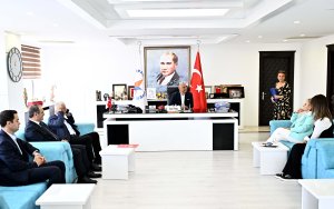 chp-il-baskani-ve-ecevit-keles-nimet-ozdemir-toplanti-3.JPG
