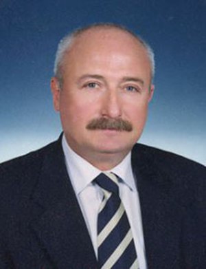 eski-antalya-valisi-yuksel-hayatini-kayb-971016-288333.jpg