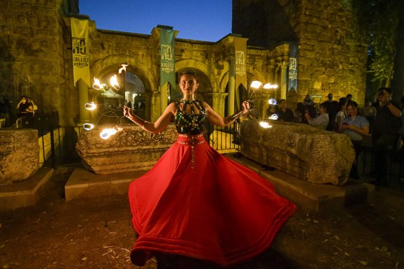 kaleici-festivali-kortej-19.jpg