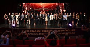 kepezin-uluslarasi-akdeniz-tiyatro-odul-925640-274975.jpg