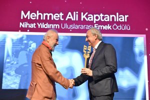 kepezin-uluslarasi-akdeniz-tiyatro-odul-925643-274975.jpg