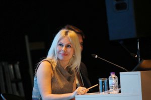mucize-bebekleriyle-sahnede-denetimlerin-946448-281095.jpg