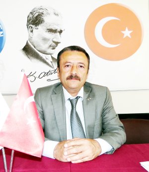 oguz-ozturk-turk-egitim-sen-antalya-sube-baskani-2018-7.jpg