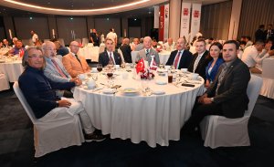 ozbek-egitim-yapay-zeka-ve-ekonomi-tur-930222-276307-1.jpg