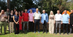 rektor-ozkan-biz-yapmasaydik-dunyada-r-893912-265504.jpg