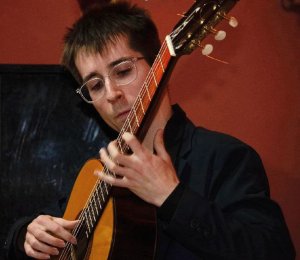turkiyenin-en-uzun-soluklu-gitar-festiv-919100-273108.jpg