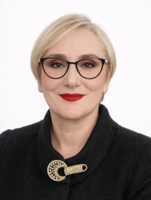 uzm-dr-caglar-acikgoz.jpg