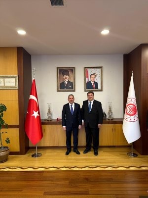 yuksel-uzun-004.jpg
