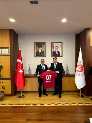 yuksel-uzun3.jpg